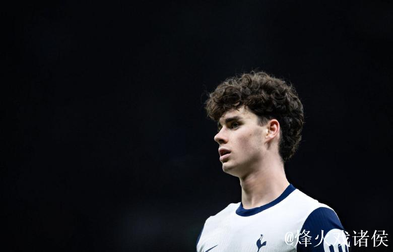 库杜斯：表现需提升；欣慰阿奇-格雷展现控球欲