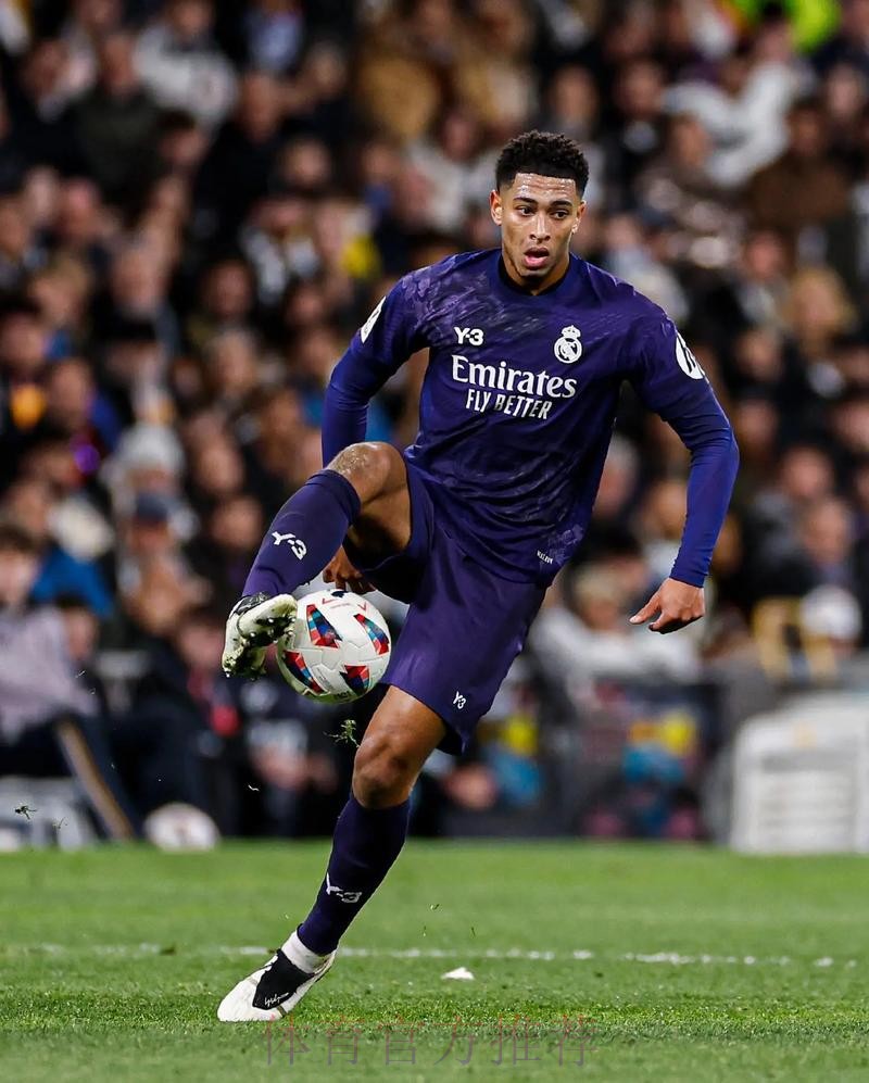 皇马准备了超1亿欧签贝林厄姆 希望冬窗加快谈判 皇马准备了超1亿欧签贝林厄姆 希望冬窗加快谈判